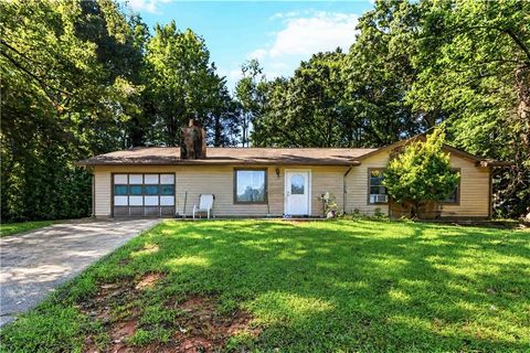 Homes For Sale - 5514 Cleopatra Place<br/> Norcross, GA 30093
