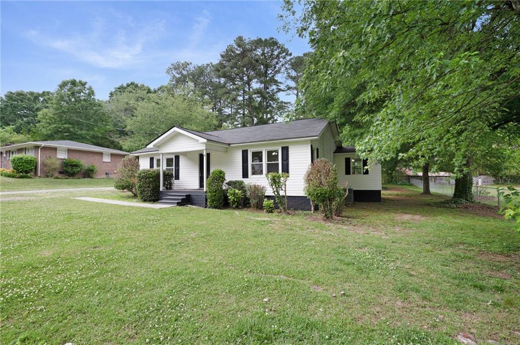 119 Hunt Drive NE