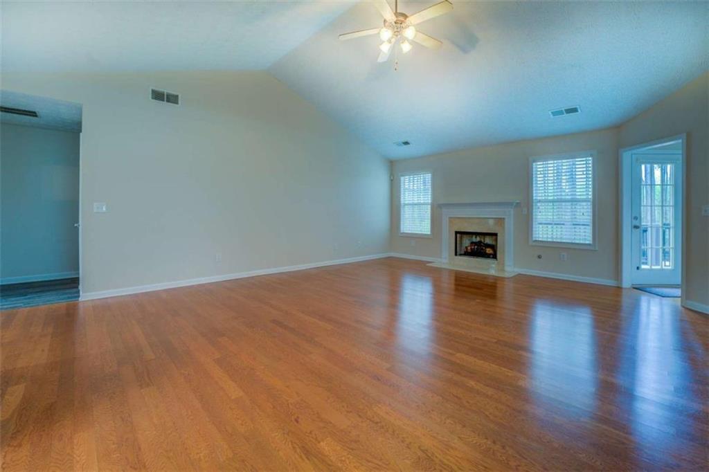 116 Laurel Lane, Social Circle, Georgia image 8