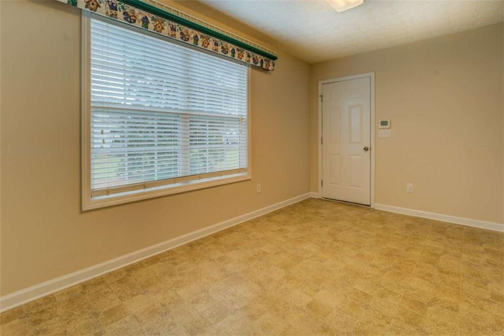 116 Laurel Lane, Social Circle, Georgia image 17