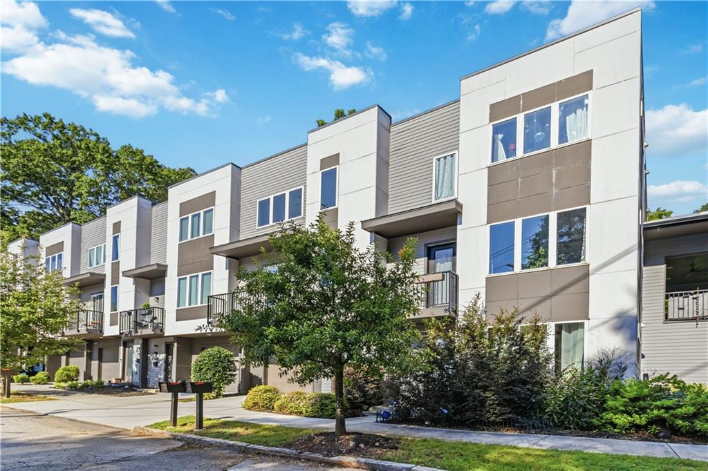 863 Cavanaugh Avenue SE 106
