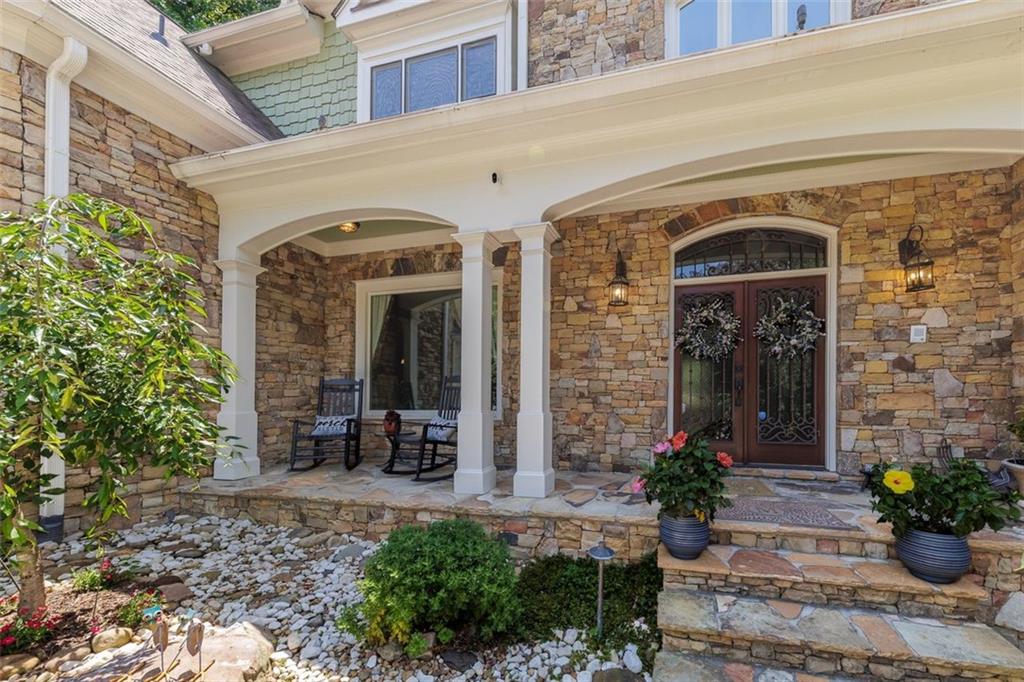 51 MOUNTAIN RIDGE Drive SE