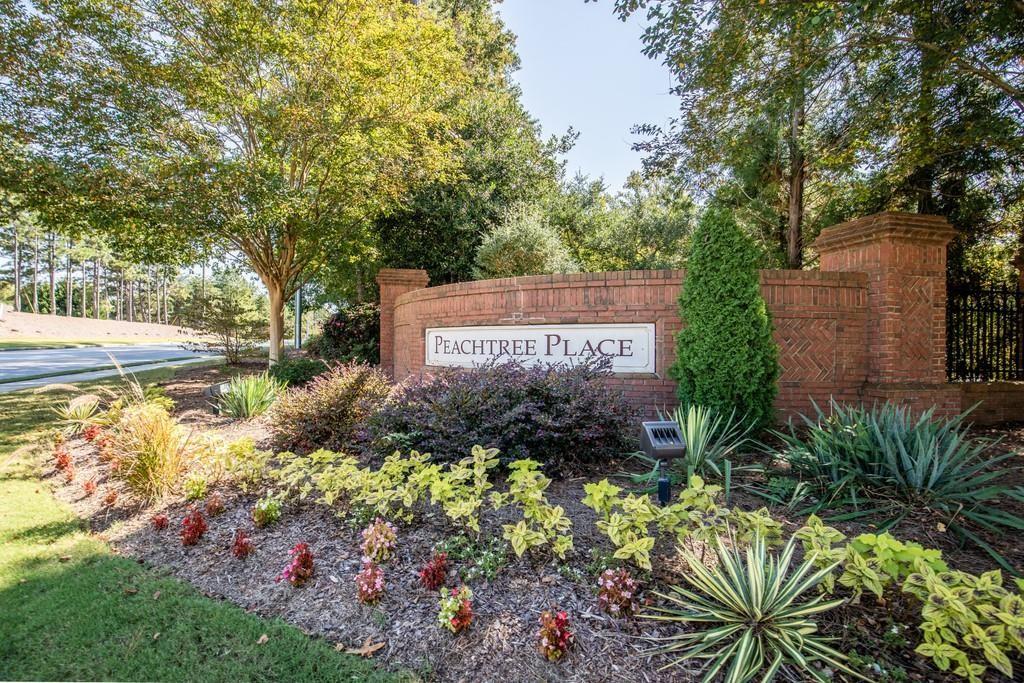 818 Prada Court