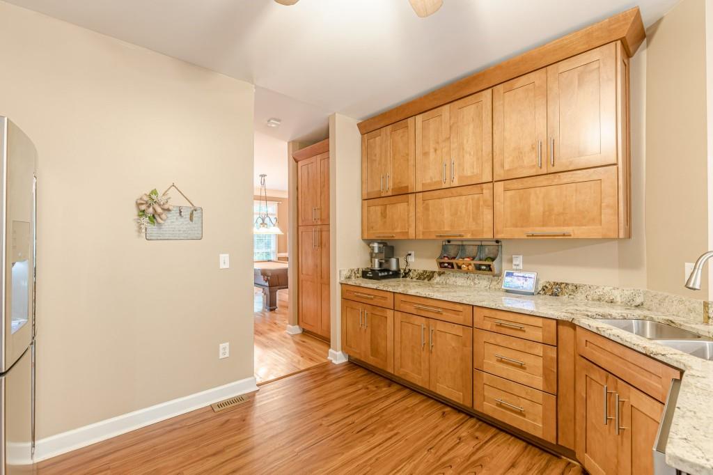 5767 Wembley Drive, Douglasville, Georgia image 31