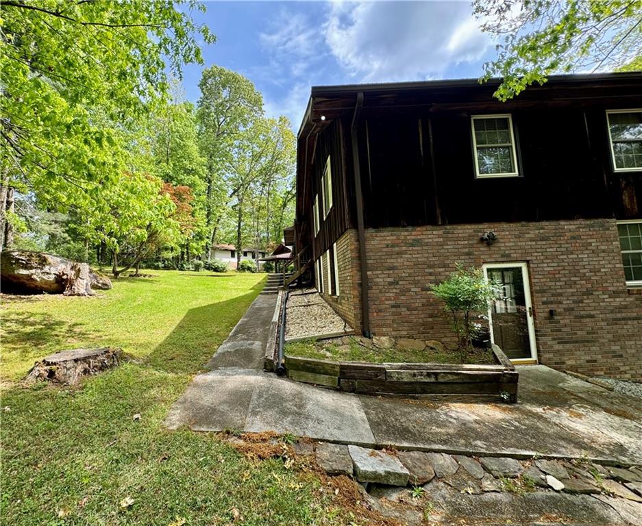 880 Havenridge Drive, Conyers, Georgia image 10