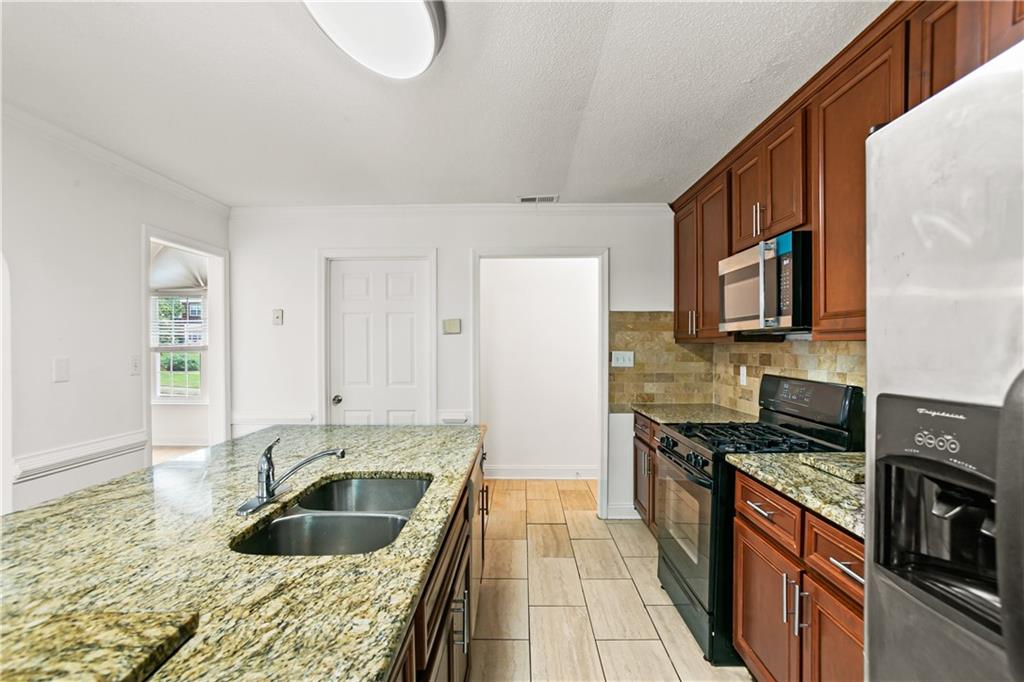 124 Crown Walk, Mcdonough, Georgia image 13