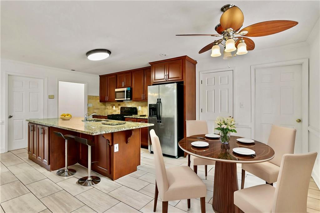 124 Crown Walk, Mcdonough, Georgia image 18
