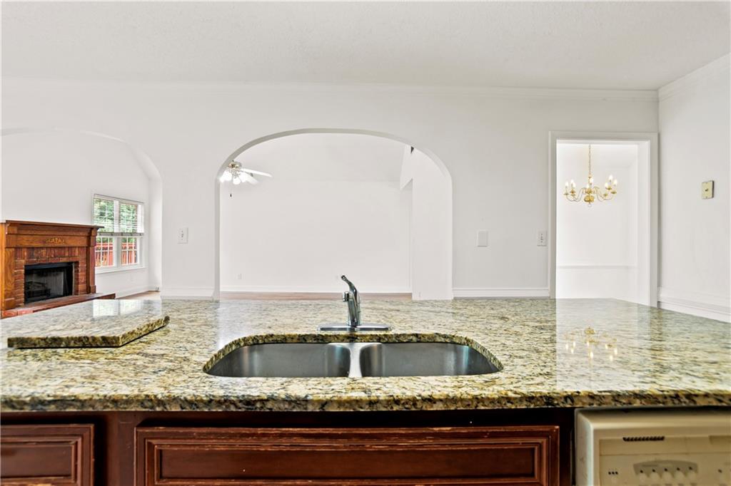 124 Crown Walk, Mcdonough, Georgia image 15