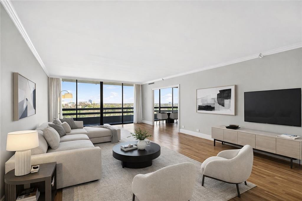 2660 Peachtree Road NW 19F