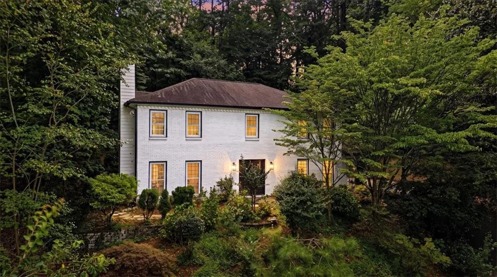 526 Jasmine Court
