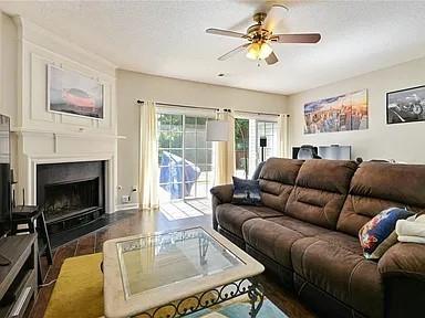 1849 Stancrest Trace NW