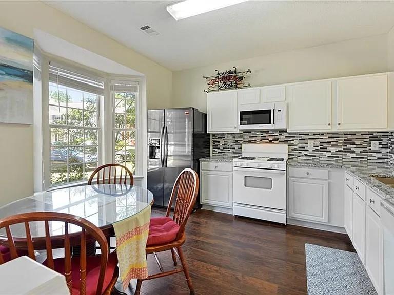 1849 Stancrest Trace NW