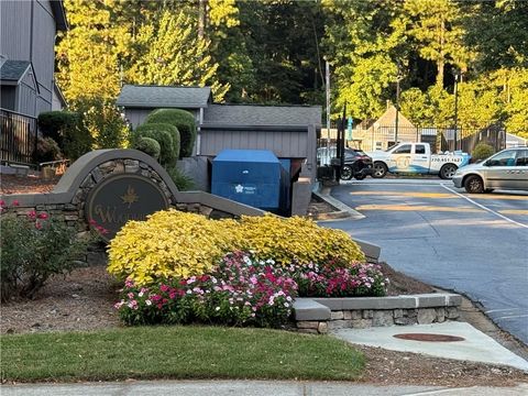 Condo For Sale - 4005 Woodridge Way<br/> Tucker, GA 30084