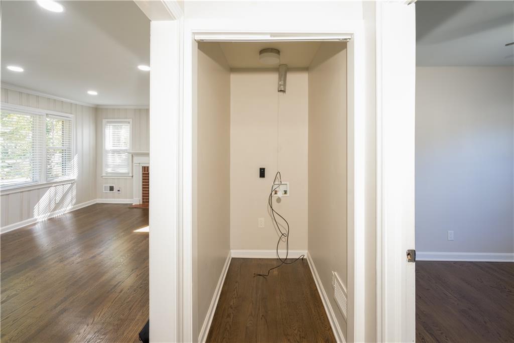 Brookwood - Residential Lease