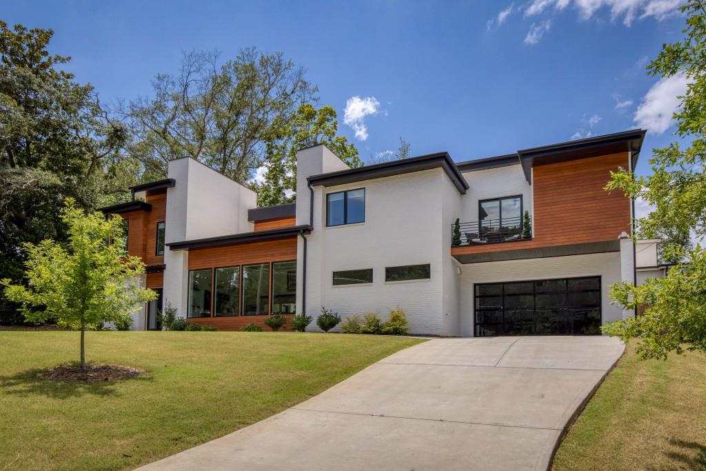 1192 Bernadette Lane