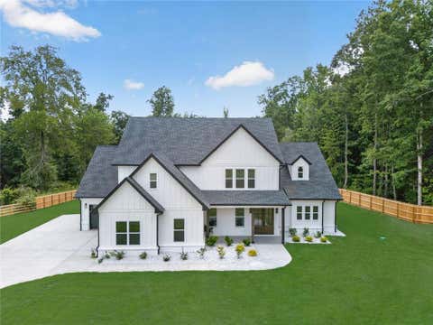 Homes For Sale - 127 Tanners Bridge Road<br/> Bethlehem, GA 30620