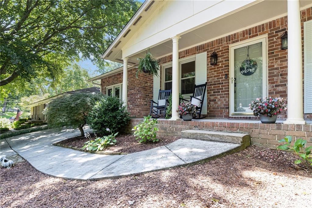 2264 Seaman Circle