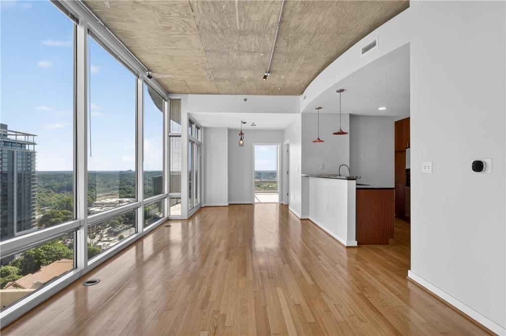 943 Peachtree Street NE 1915