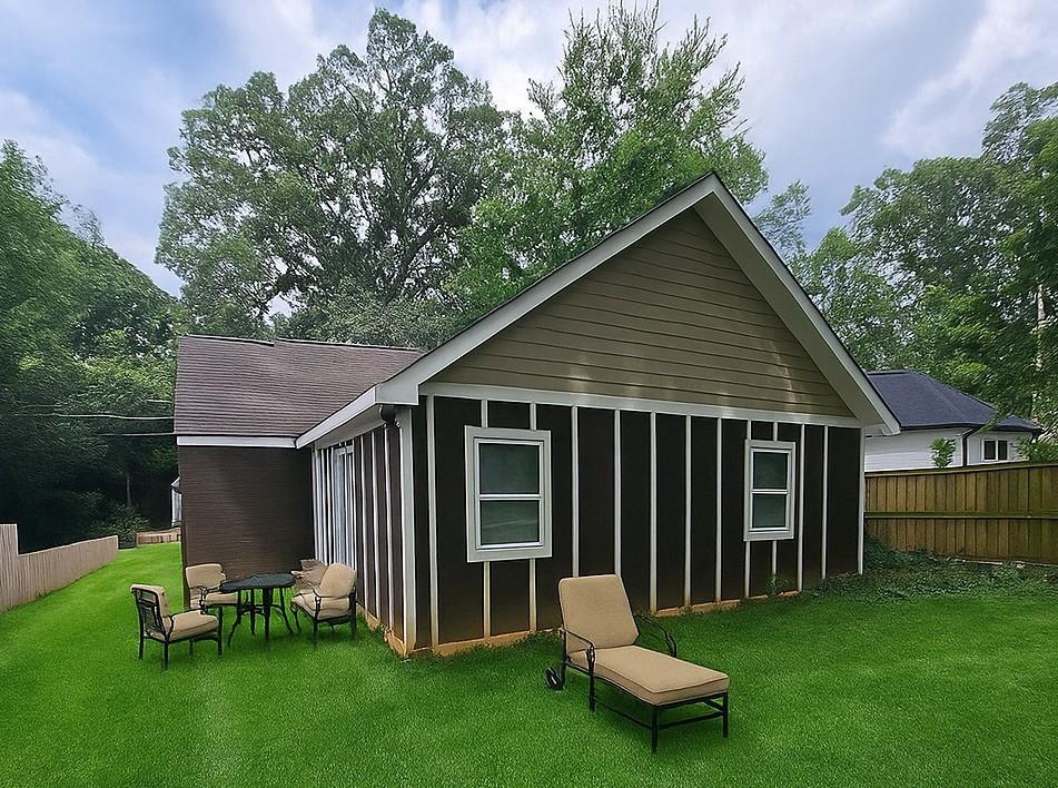 1101 Oak Knoll Terrace SE