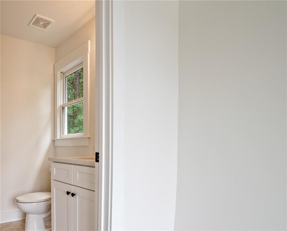2463 Whites Ridge, Decatur, Georgia image 12