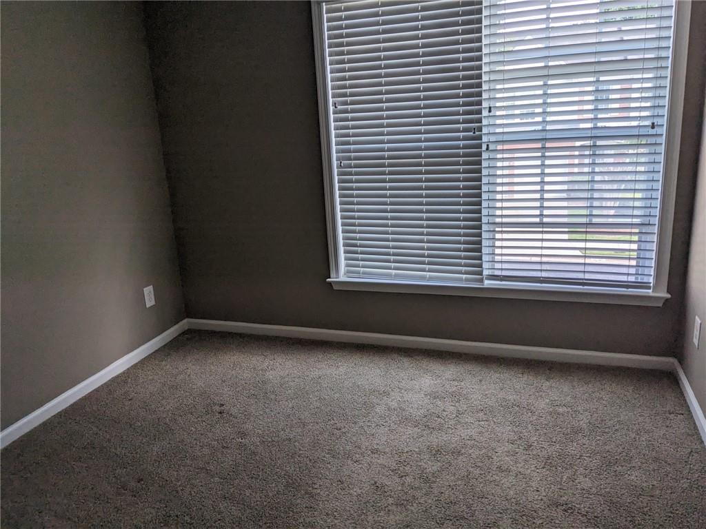 Regency at windward Square - Residential Lease
