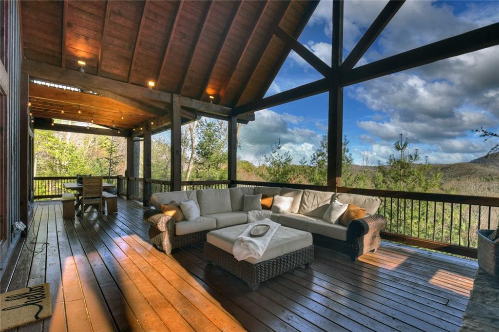 Epworth, Georgia, 30541, United States, 3 Bedrooms Bedrooms, ,4 BathroomsBathrooms,Residential,Active,2028774