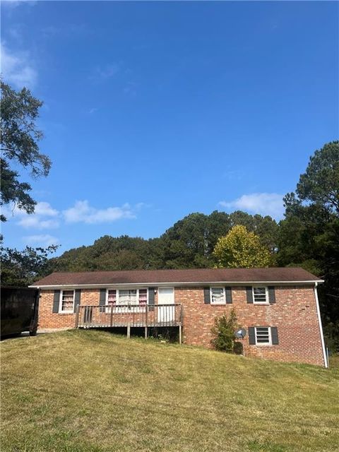 A home in Powder Springs