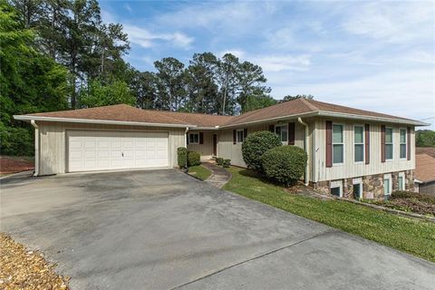 8 Wellington SE Rome GA 30161