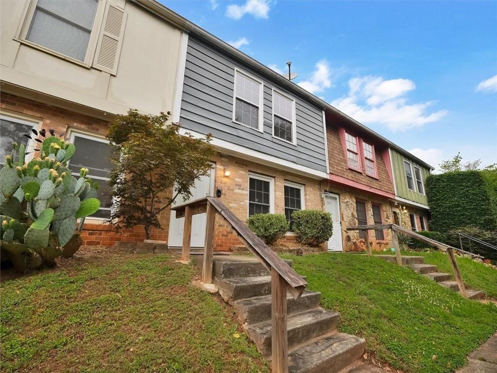780 Glynn Oaks Drive