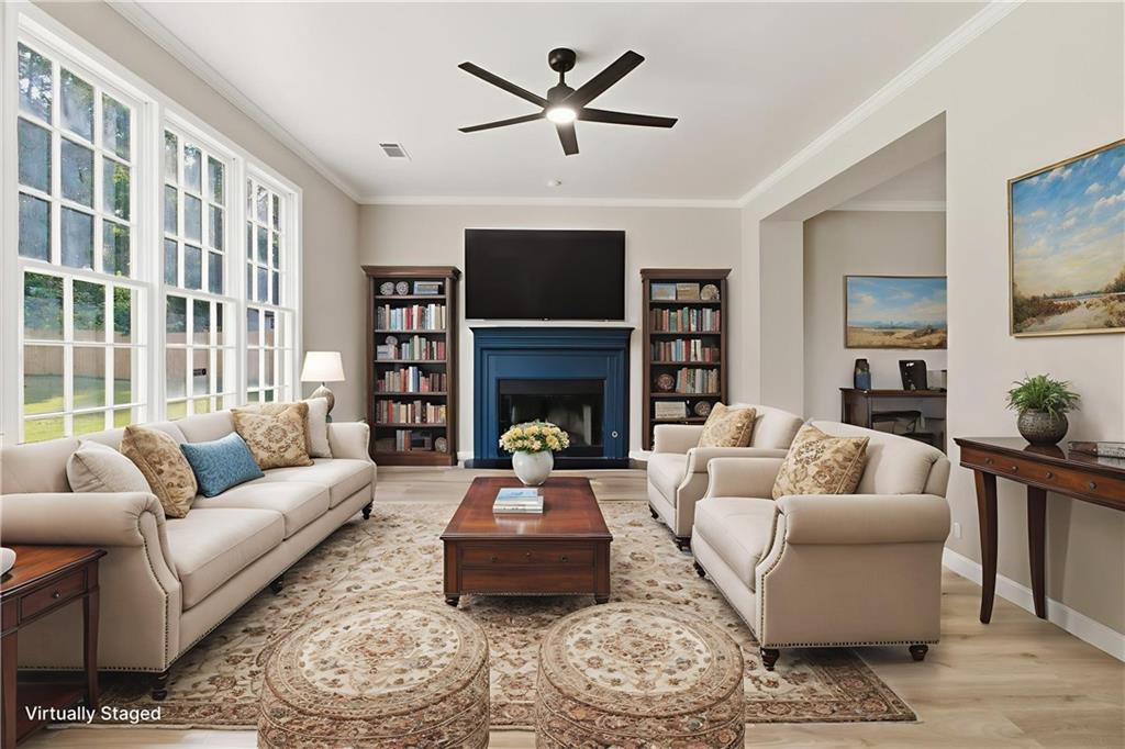 9396 Fairfield Parkway