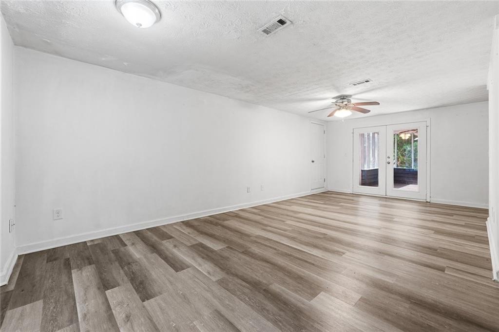 2611 Ramblewood Court