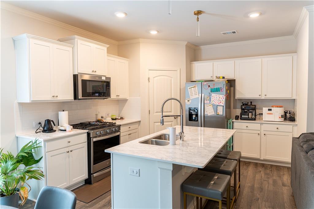 Town Lake Hills - Residential