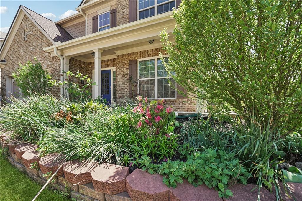 1615 Waverly Glen Drive