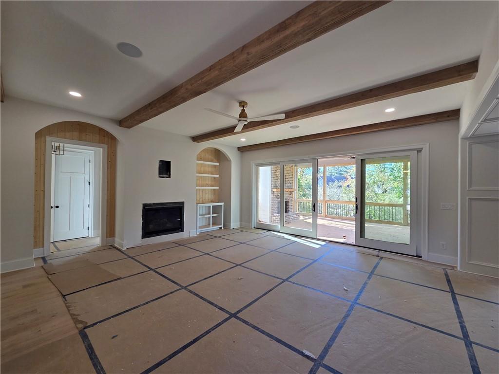 5450 N RICHLAND CREEK Street