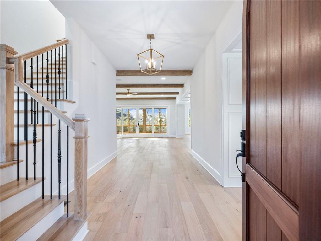 5450 N RICHLAND CREEK Street