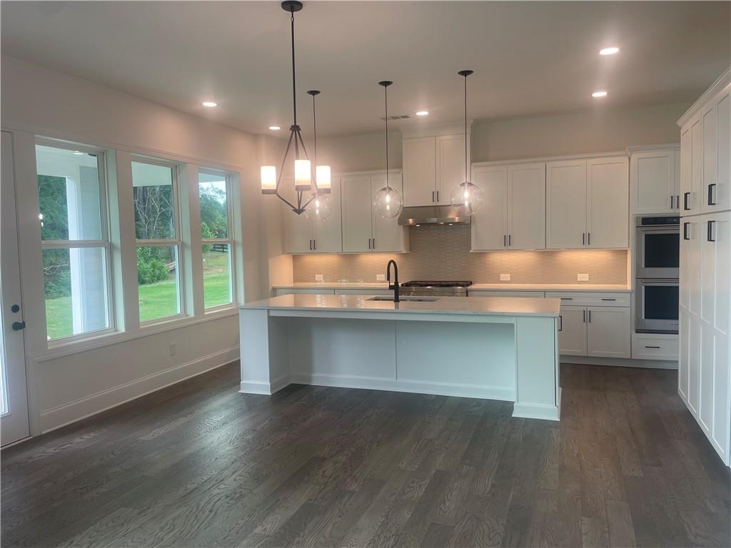 6470 Pond View Drive