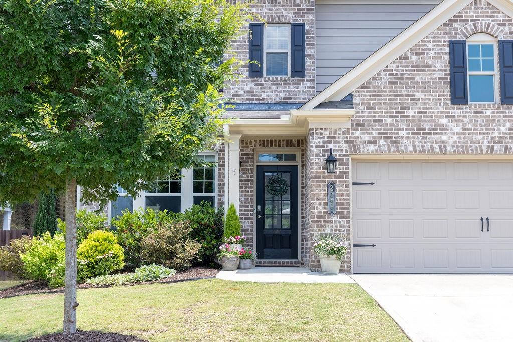 2099 Lakeview Bend Way