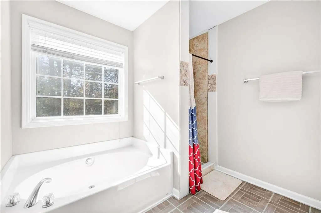 Dallas, Georgia 30157, United States, 3 Bedrooms Bedrooms, ,3 BathroomsBathrooms,Residential,Active,243291