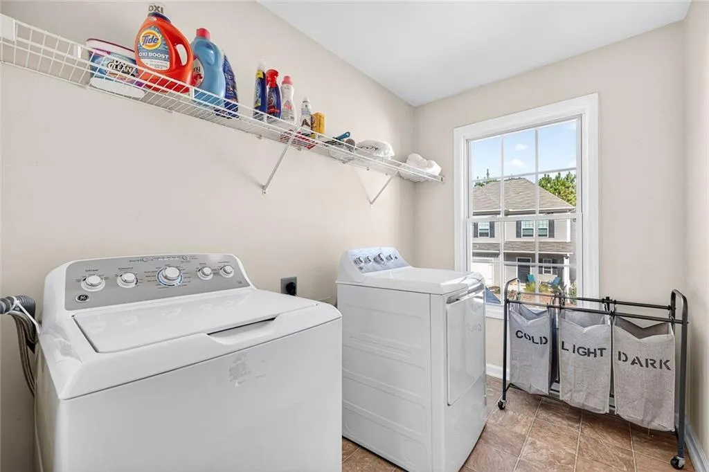 Dallas, Georgia 30157, United States, 3 Bedrooms Bedrooms, ,3 BathroomsBathrooms,Residential,Active,243291