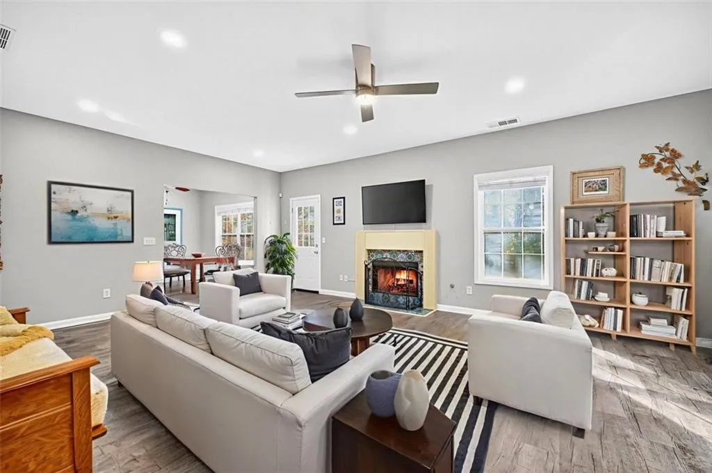 Dallas, Georgia 30157, United States, 3 Bedrooms Bedrooms, ,3 BathroomsBathrooms,Residential,Active,243291