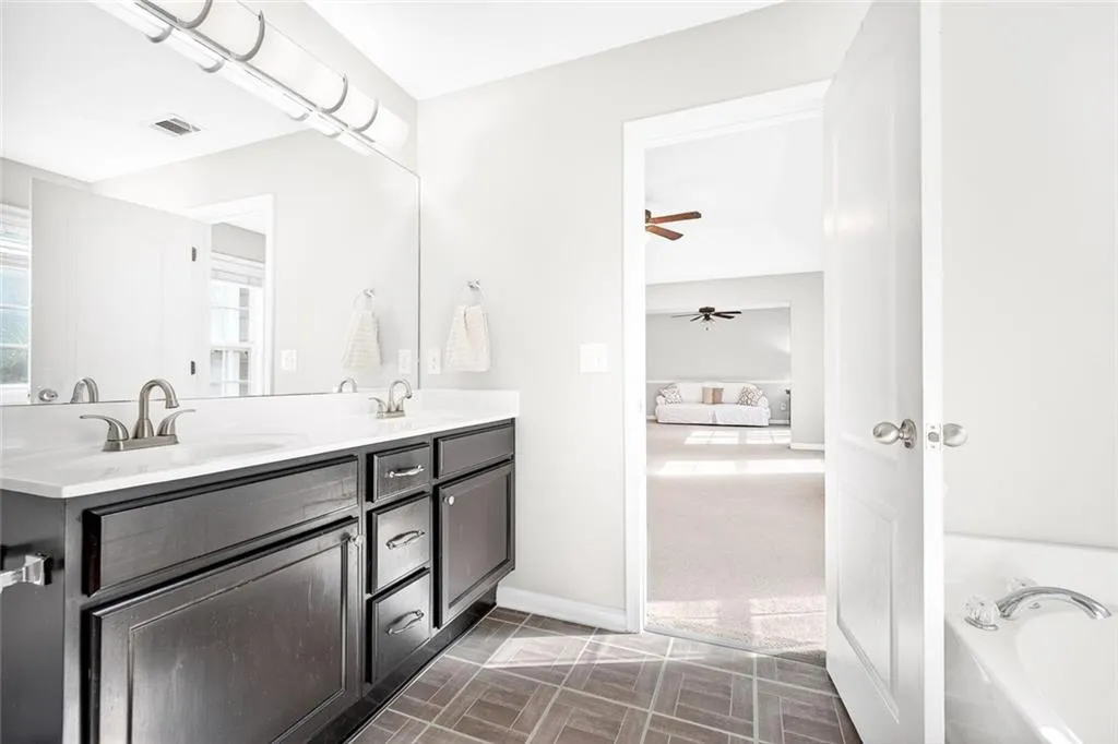 Dallas, Georgia 30157, United States, 3 Bedrooms Bedrooms, ,3 BathroomsBathrooms,Residential,Active,243291