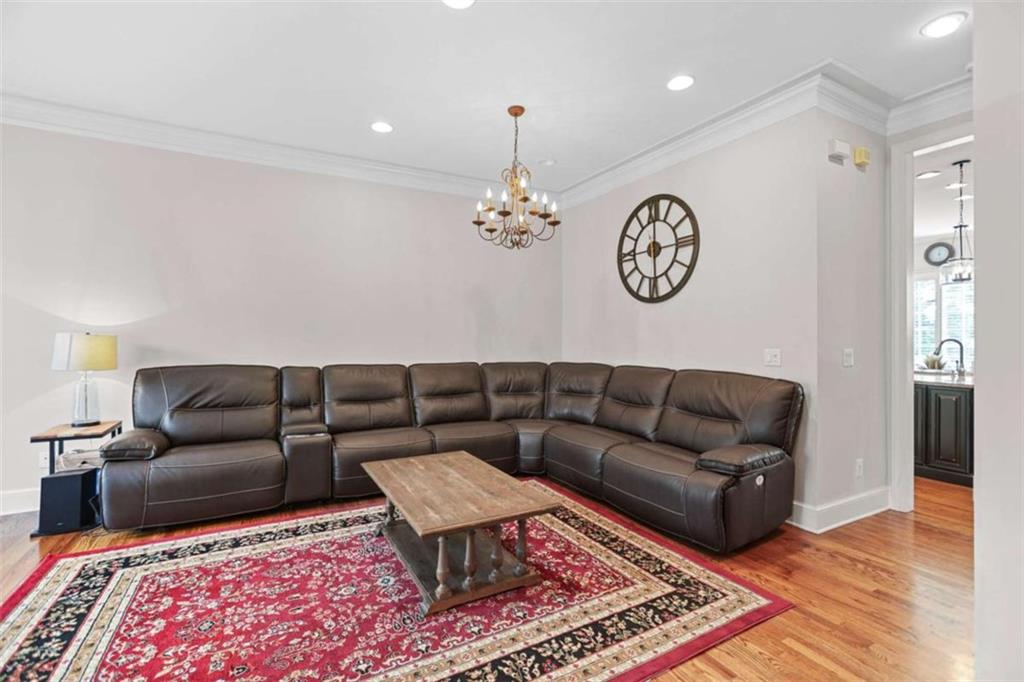 4712 Ivy Ridge Drive