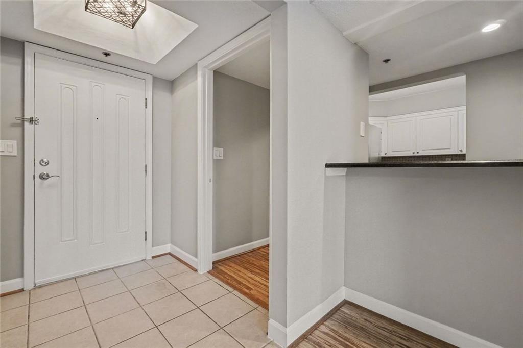 2870 Pharr Court NW 1806