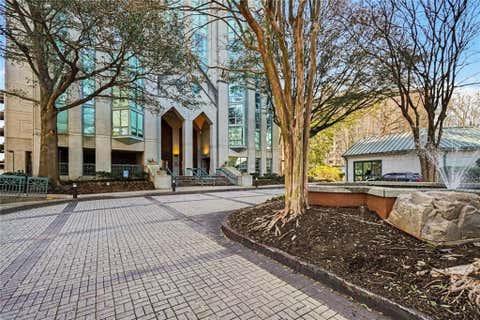 Condo For Sale - 2870 Pharr Court #1806<br/> Fulton County, Atlanta, GA 30305