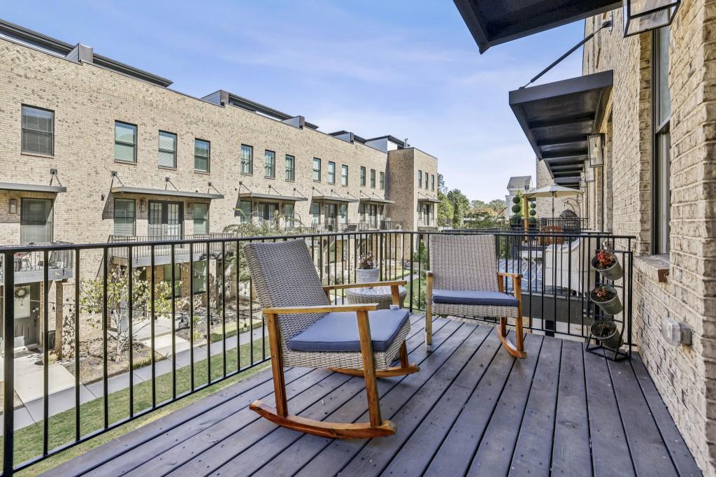 Ten29 West - Residential