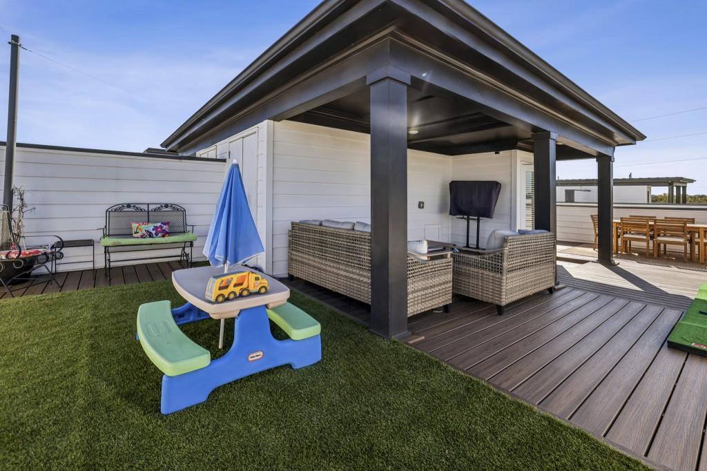 Ten29 West - Residential