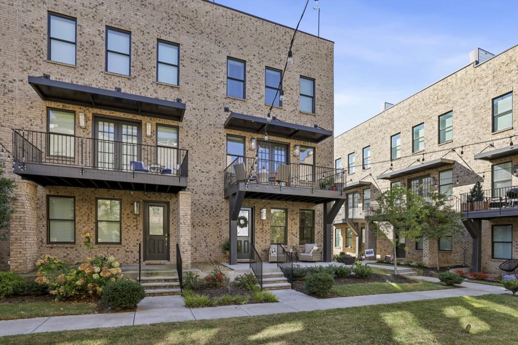 Ten29 West - Residential