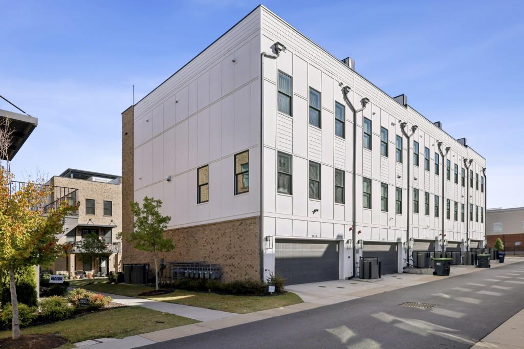 Ten29 West - Residential