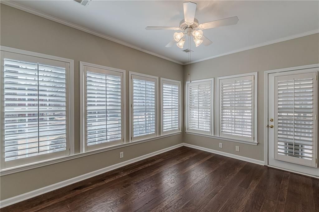 listing image 121
