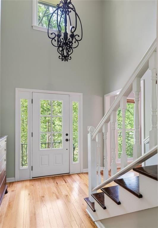 2497 Greenglade Road NE